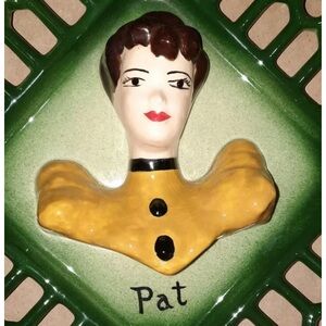 3-D LADY HEAD PAT CERAMIC TRINKET TRAY ASHTRAY